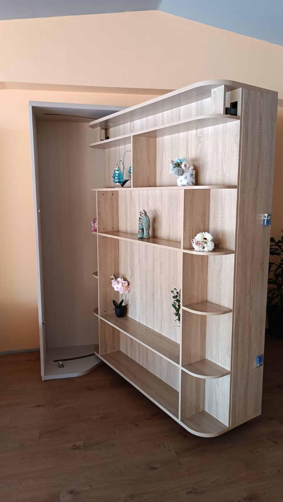 Вертикален ротирачки кревет 3
